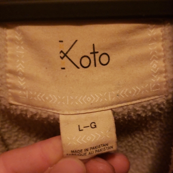 Koto sweater - Picture 3 of 4